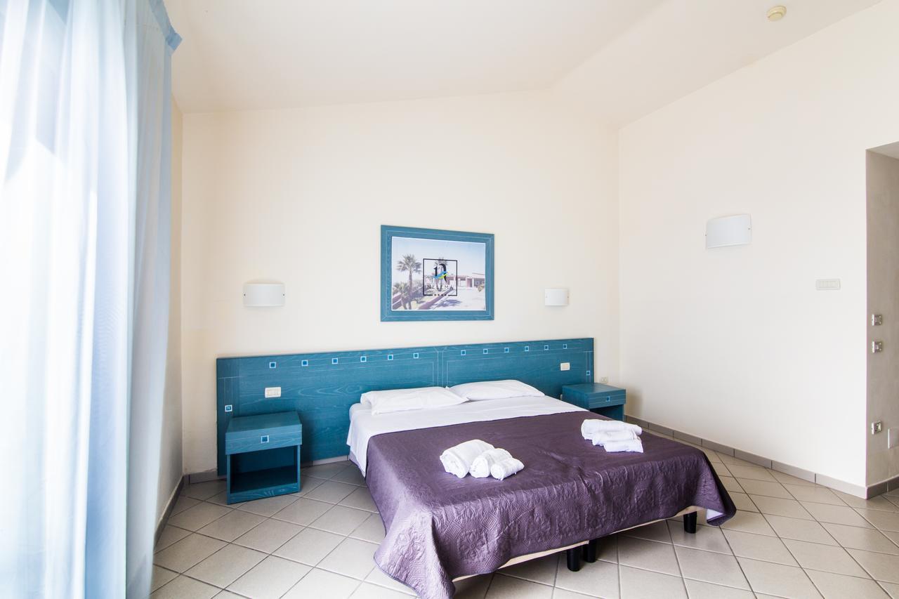 Nelema Village Resort San Nicola Arcella Rum bild